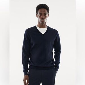 Luciano Barbera Sweater Men’s 52 Navy Blue 100% Wool Long Sleeve V-Neck Pullover